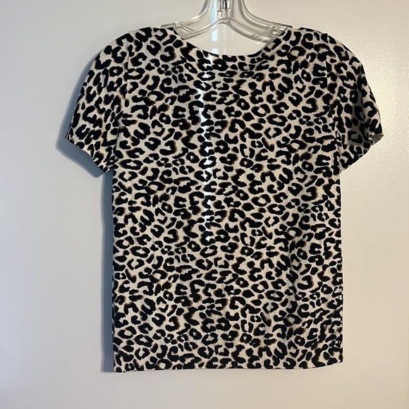 Gorgeous Talbots Rayon Blend Animal Print Short Sleeve Lightweight Sweater S P - Picture 3 of 4